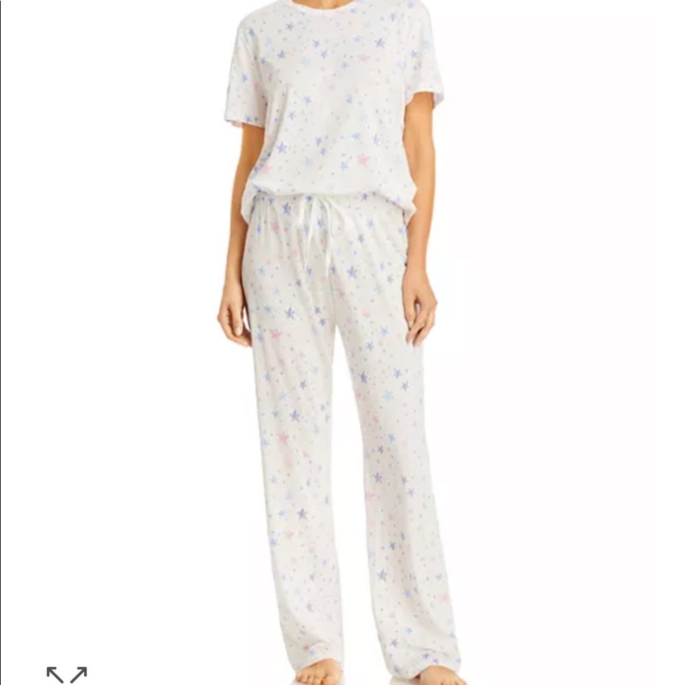 NWT-Aqua Sleep -Bloomingdale’s*Blue Floral print pajamas set XL